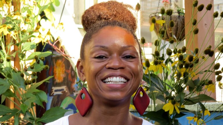 Bird-Friendly Gardener of Baltimore: Teressa Carter